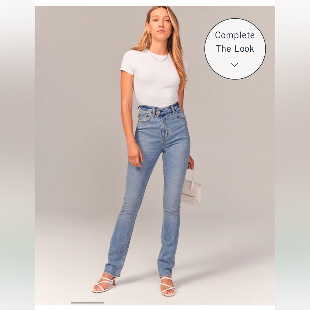Abercrombie & Fitch 90’s Slim Straight Ultra High Rise Jeans